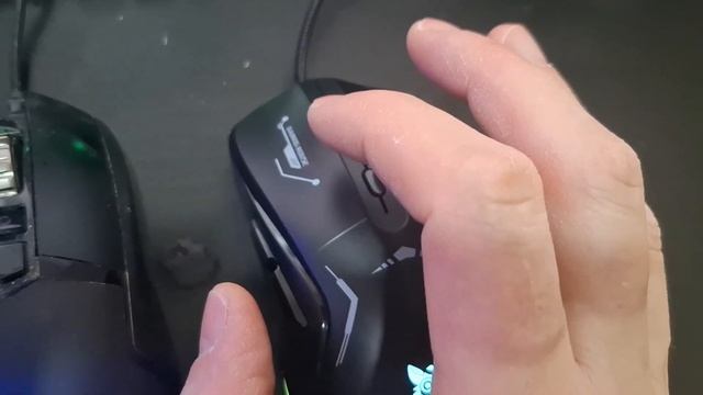 Дешевая мышка против дорогой Logitech: стоит ли переплачи? смотреть онлайн