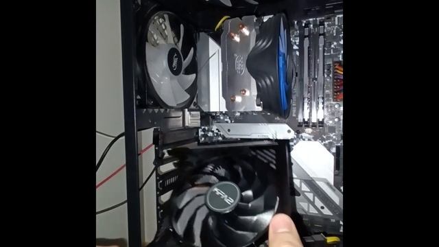 Установка видеокарты RTX 4060 смотреть онлайн
