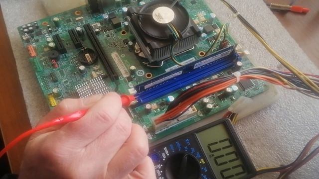 Как измерить напряжения памяти DDR DDR2 DDR3 DDR4