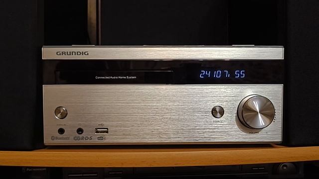 Музыкальный центр формата микро GRUNDIG CMS 4000