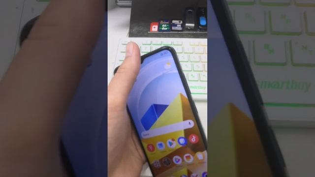 Xiaomi POCO M5 4/64 ГБ В143КН0014512 смотреть онлайн