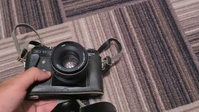 Принесли в скупку фотоаппарат Зенит.Забирай за копейк смотреть онлайн