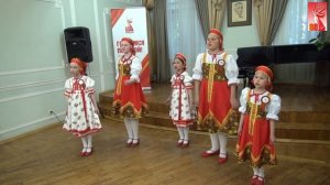 «Нет Родины милее» (С. Денисов, В. Карасёв ) - детский фольклорный ансамбль «Услада»