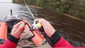 Ловлю ЩУК. Рыбалка с каяка. КАК ЛОВИТЬ ЩУКУ? Рыбалка в Ленинградской области.