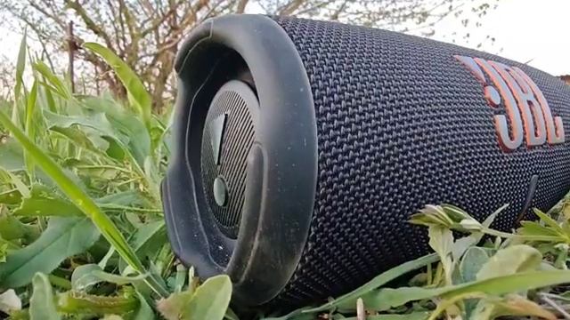 Ещё один басс для колонки JBL смотреть онлайн