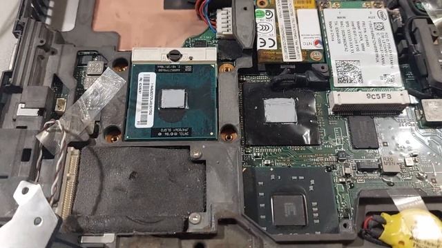 Lenovo Thinkpad T500 замена термопасты смотреть онлайн