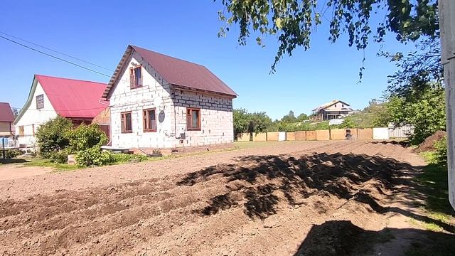 Прополка и окучивание ежами смотреть онлайн