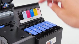 Розпаковка та перший запуск Epson EcoTank L8050