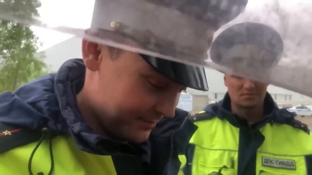 ДПС ПОЛУЧИЛИ ОТПОР/ ПОСТАВИЛ ГИБДД НА МЕСТО/ ЧЕЛЯБА КО? смотреть онлайн