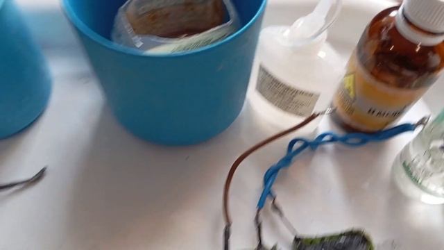 Ингибиторы в АКБ.  Как визуально выглядят пластины.