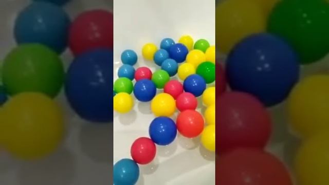 Шарики. Изучаем цвета