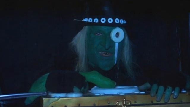 Mighty Boosh - Автостопщик смотреть онлайн