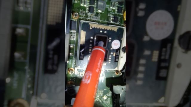 Купил процессор Intel Core I7 640M и заменил Был Intel Core I3 370M а т?