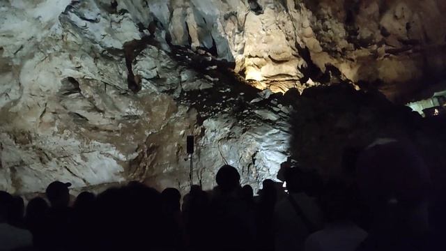 НОВОАФОНСКАЯ ПЕЩЕРА