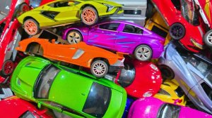 Машинки летают и прыгают! Развивающие мультики Машины помощники. Мультфильмы про машинки