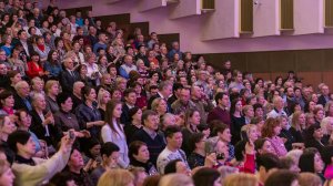 "Великая Россия" музыка А.Добронравов; слова Л.Синявский, А.Шаганов