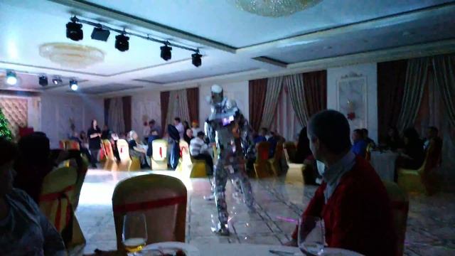 Meizu M6 Note видео в 4К в темном помещении смотреть онлайн