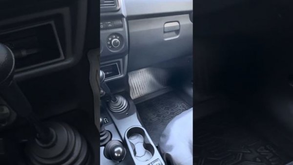 Рамка под планшет в Ниву Урбан не завод !