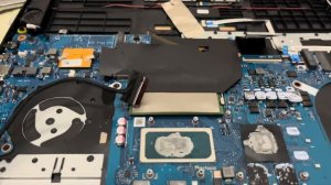 ASUS FX706H. Разбор и замена клавиатуры