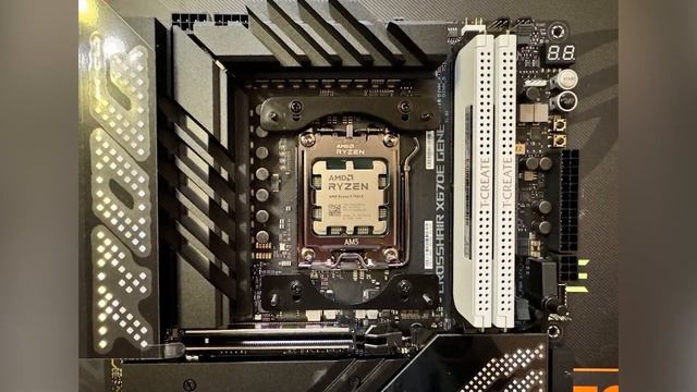 Материнская плата ASUS ROG CROSSHAIR X670E GENE