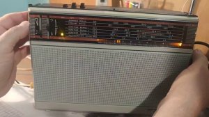 VEF-214  с FM радиоприемник СССР.