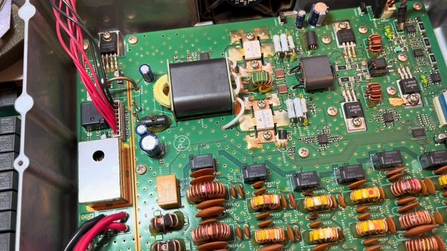 Yaesu FT-950. Чистка, Ласка и Ремонт смотреть онлайн