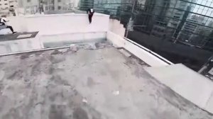 ЛУЧШИЙ ПАРКУР ПО КРЫШАМ 2020 ПОД МУЗЫКУ!
