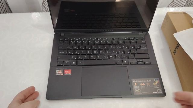 Распаковка — Ноутбук Asus Vivobook S 14 OLED M5406NA-QD079 смотреть онлайн