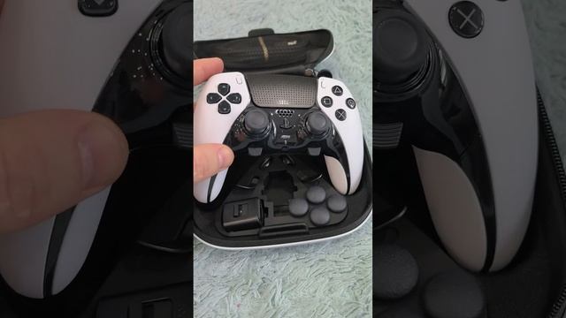 DualSense Edge Wireless Controller White (Белый) (PS5 смотреть онлайн