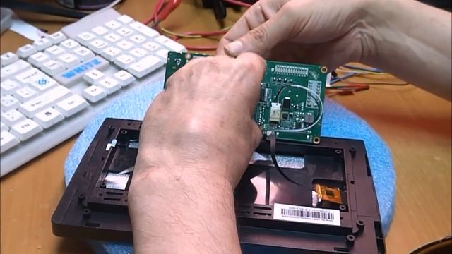 AJ002 все те же проблемы с экраном и подсветкой. смотреть онлайн