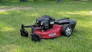 Радиоуправляемая газонокосилка