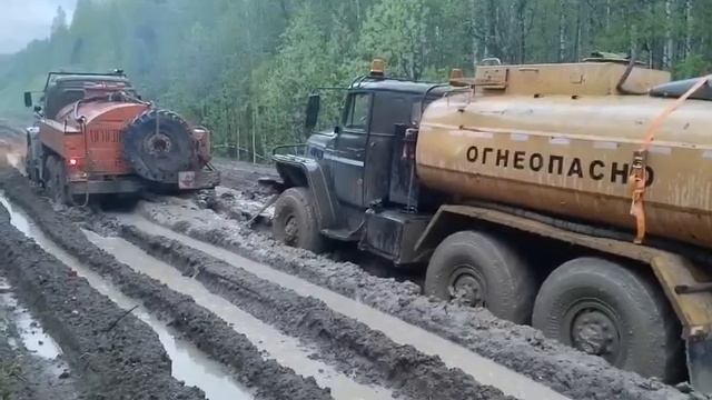 Дорога Томск - Кедровый. Таких дорог не где нет. смотреть онлайн