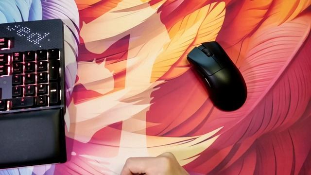 Razer Deathadder V3 Hyperspeed - лучшая мышь зрго за свои деньги в 2024. смотреть онлайн