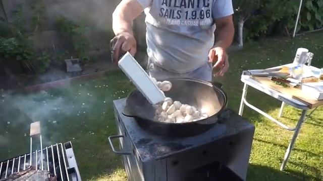 Телячья корейка на мангале (стейк).Рецепт от Жоржа смотреть онлайн