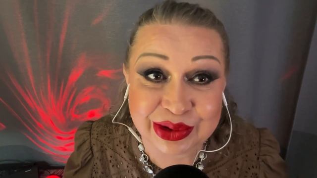 АСМР «ВОПРОС- ОТВЕТ, БЛИЗКИЙ ШЁПОТ» ВСЁ ВИДЕО СМОТРИ П?