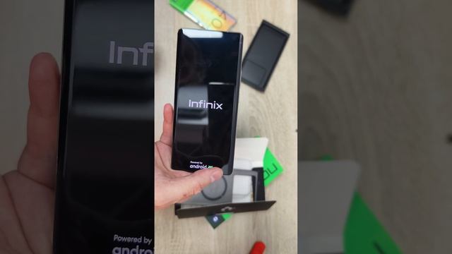 обзор Infinix Note 40 Pro 12/256 крутейщего инфиникса на данный м?