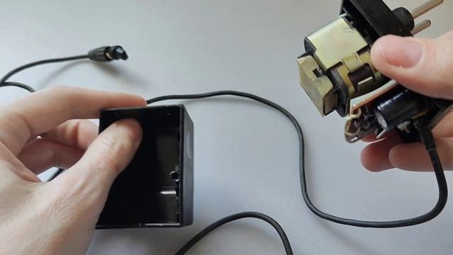 Розбираю блок живлення електроніка Д2-37 07.1989р. шукаємо смотреть онлайн