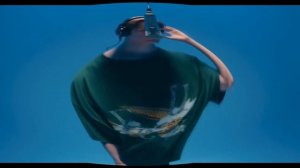 На телефоне обманываю людей день и ночь