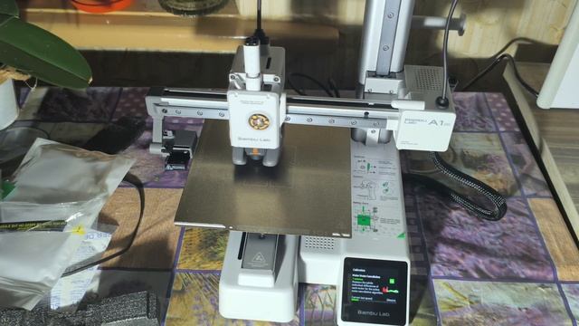 Перший запуск 3D принтера Bambu Lab A1 Mini. Розпаковка та огля смотреть онлайн