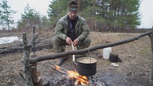 ОХОТА 2025: Попали в шторм! Батя добывает селезня. Готовим на костре. Часть 2