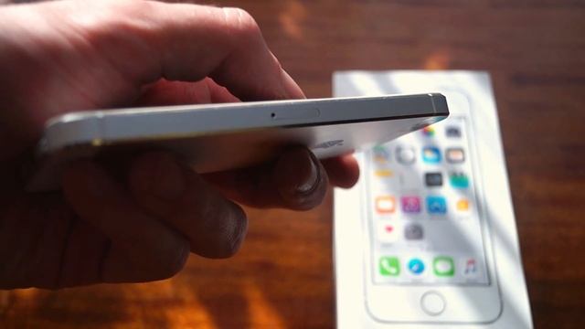 Iphone 5s в 2025 году смотреть онлайн