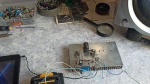 Хороший усилитель звука на  КТ805  КТ837 В схеме ошибка см
