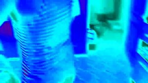 ГРИФЕР РАЗБИЛ ТЕЛЕВИЗОР ГАЕЧНЫМ КЛЮЧОМ! in Russia 2 Chorded