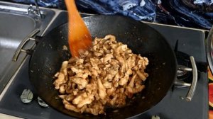 БЕФСТРОГАНОВ из ИНДЕЙКИ с ГРИБАМИ. Выпуск №1230