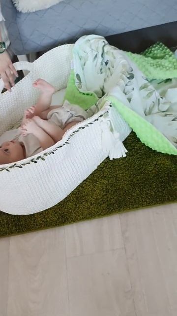 Crochet moses basket and bedding/ Вязаная люлька и постелька смотреть онлайн