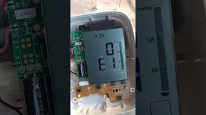 OMRON M6. Не работает дисплей. Быстрый ремонт. OMRON M6, the display