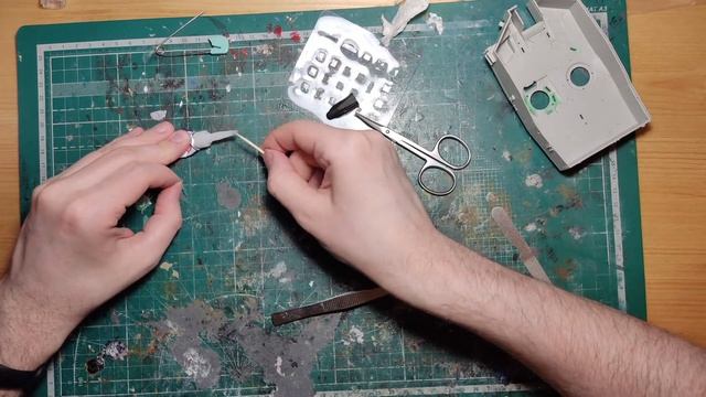 (Стрим) Сборка German Leopard 2 A5/A6 (82402) от HB в 1:35 - изкоробка 4