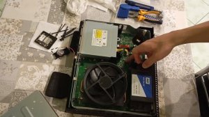 вскрытие и чистка xbox one.