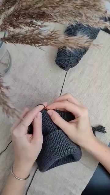 #шапканавесну #весенняяшапка #шапка #шапкаспицами смотреть онлайн