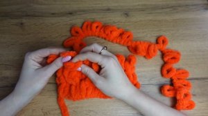 Как вязать узор соты из пряжи с петельками Alize Puffy